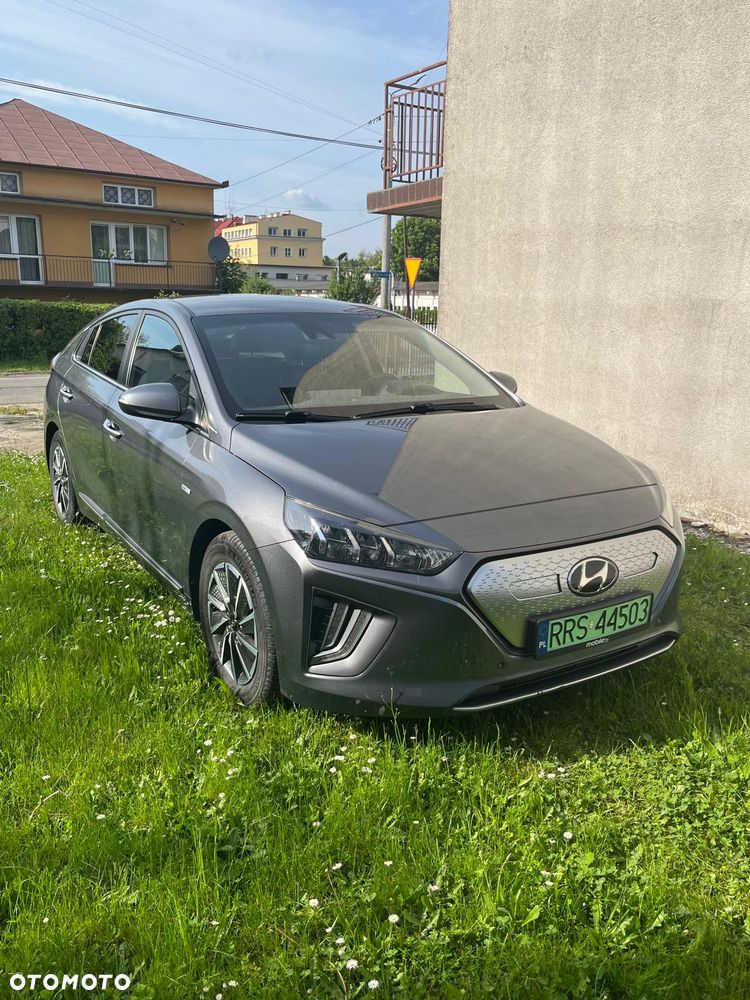 Hyundai IONIQ Premium - 2