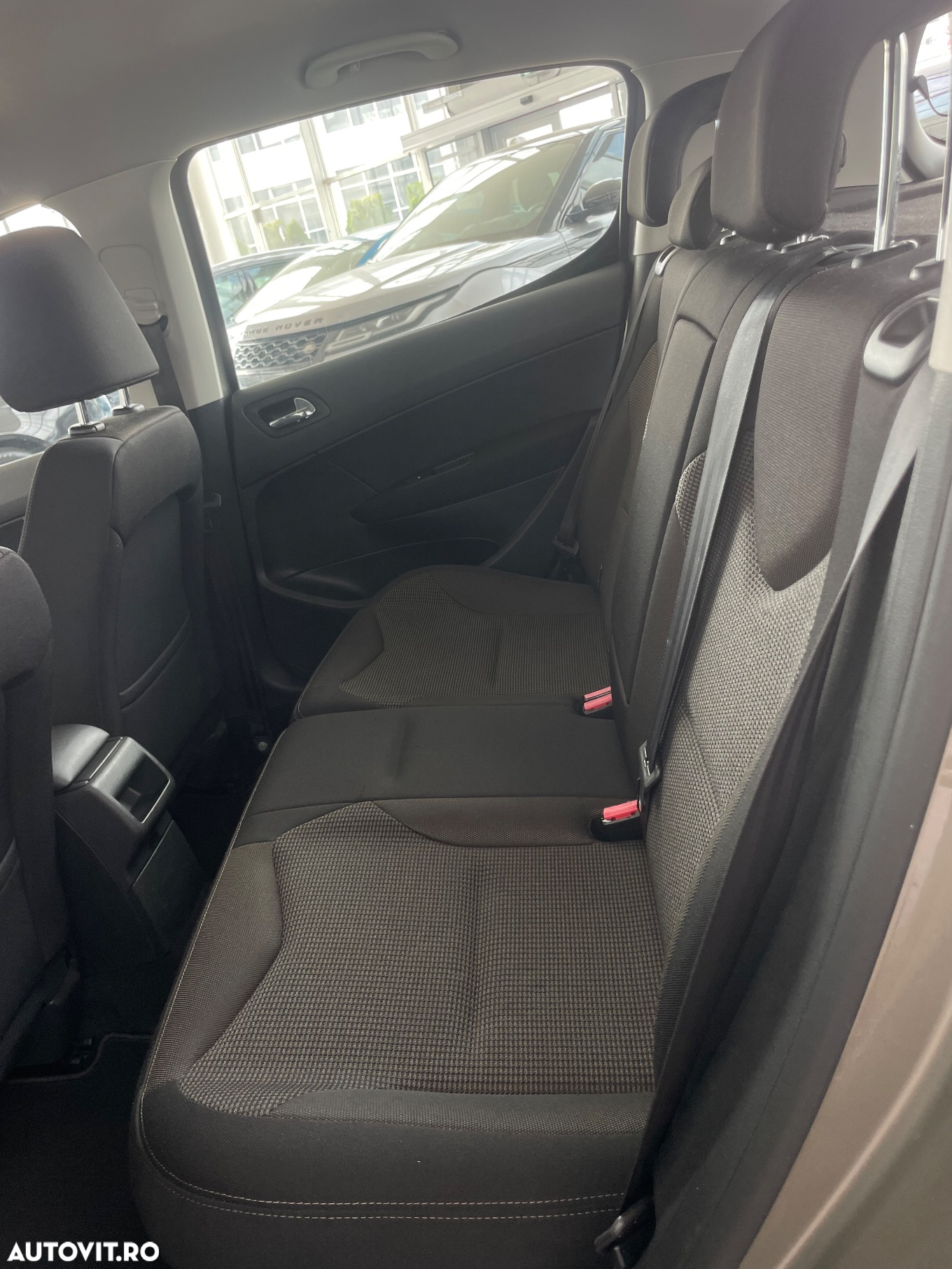 Peugeot 308 120 VTi Style - 23