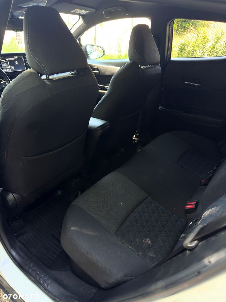 Toyota C-HR - 9
