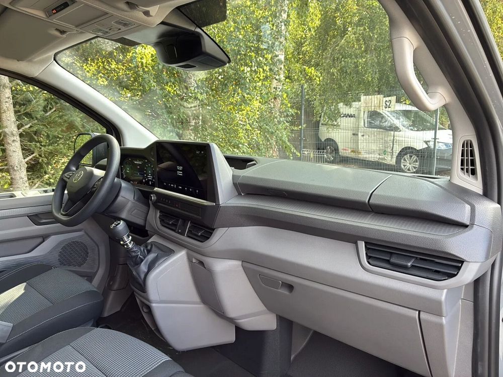 Volkswagen Transporter Furgon 2.0 TDI 150 KM manual - 13