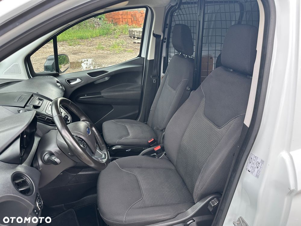 Ford Transit Courier Basis - 10