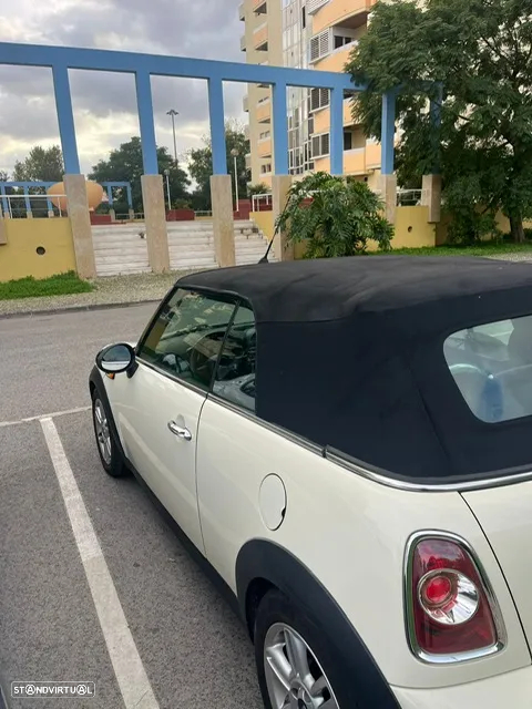 MINI Cabrio Cooper D - 7