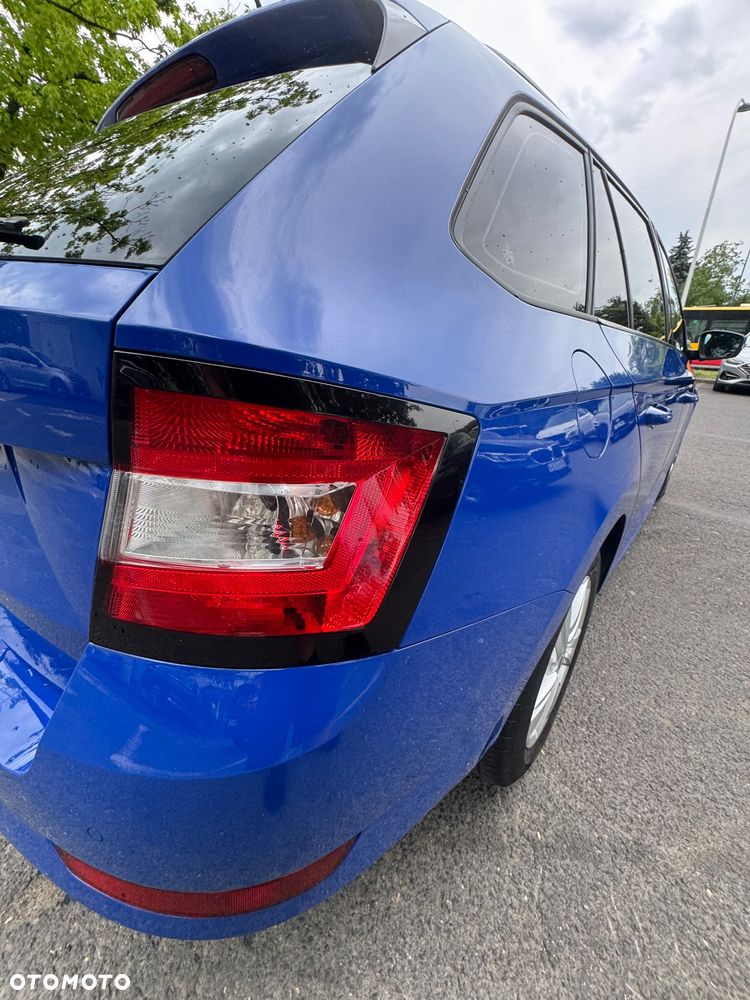 Skoda Fabia 1.0 Ambition - 11