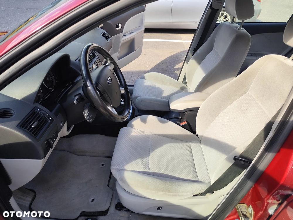 Ford Mondeo 2.0 Ghia - 9