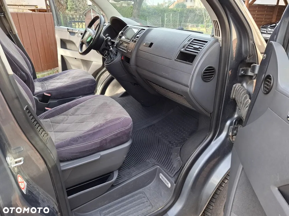 Volkswagen Caravelle TDI L2 - 18
