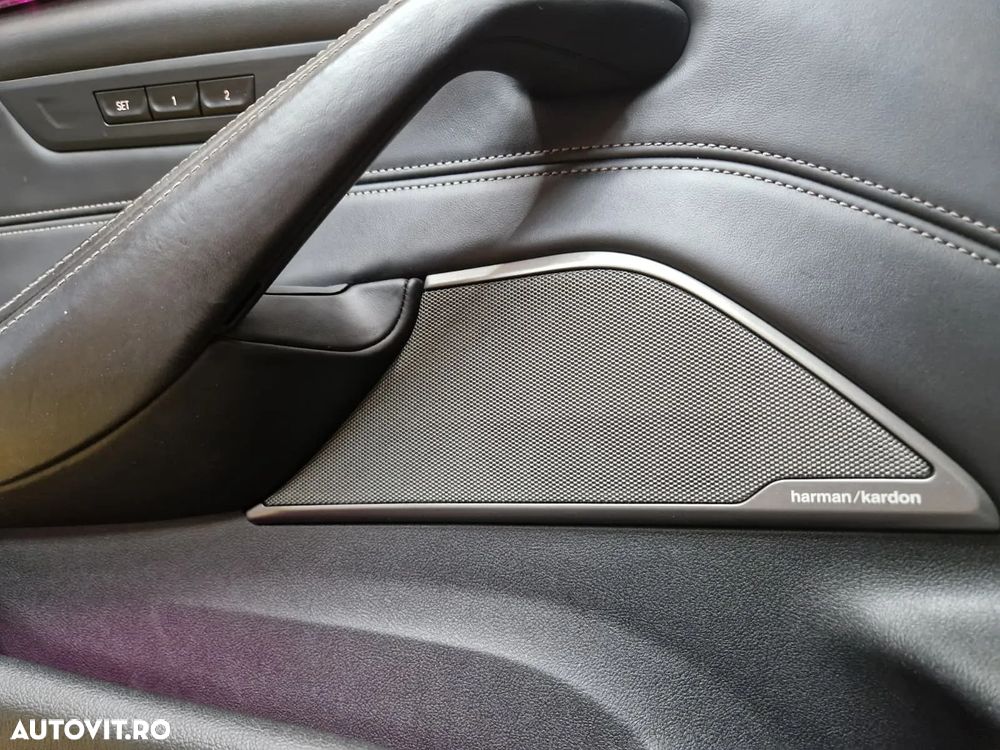 BMW Seria 5 520i Aut. M Sport Edition - 16