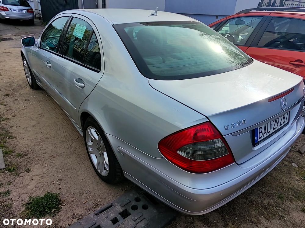 Mercedes-Benz Klasa E - 3