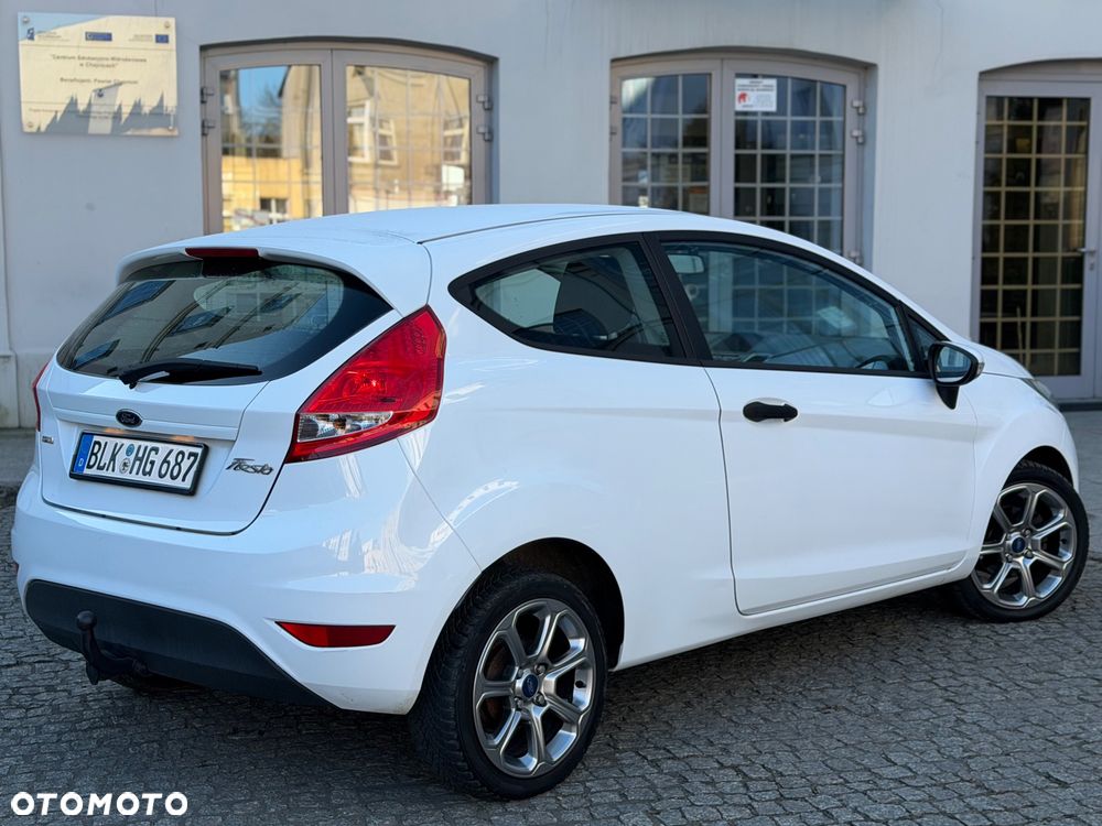 Ford Fiesta 1.6 TDCi Ghia - 4