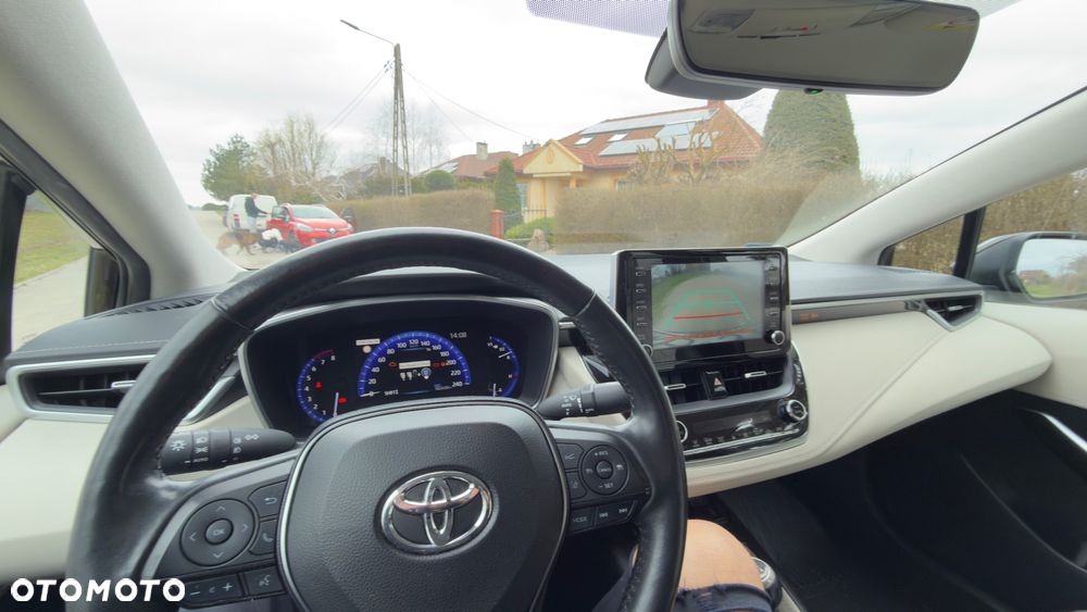 Toyota Corolla 1.6 Executive - 8
