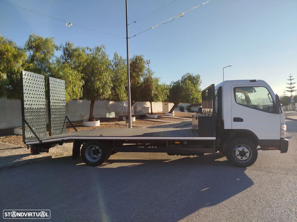 Mitsubishi Canter Fuso - 4