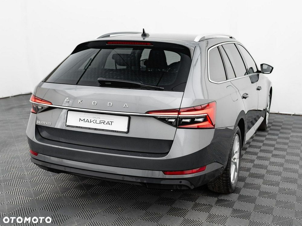 Skoda Superb 2.0 TDI SCR Style DSG - 6