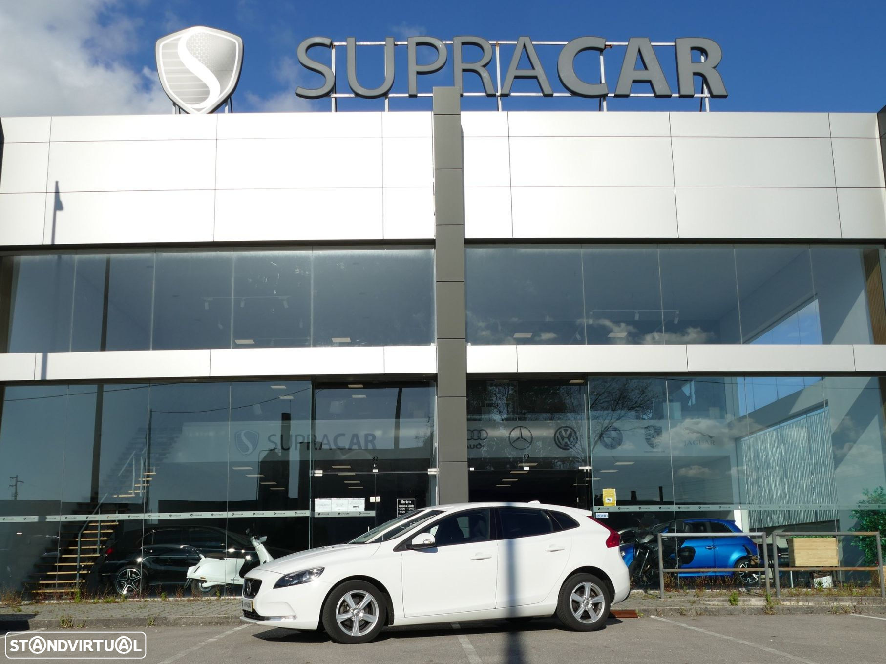 Volvo V40 2.0 D2 Kinetic - 22