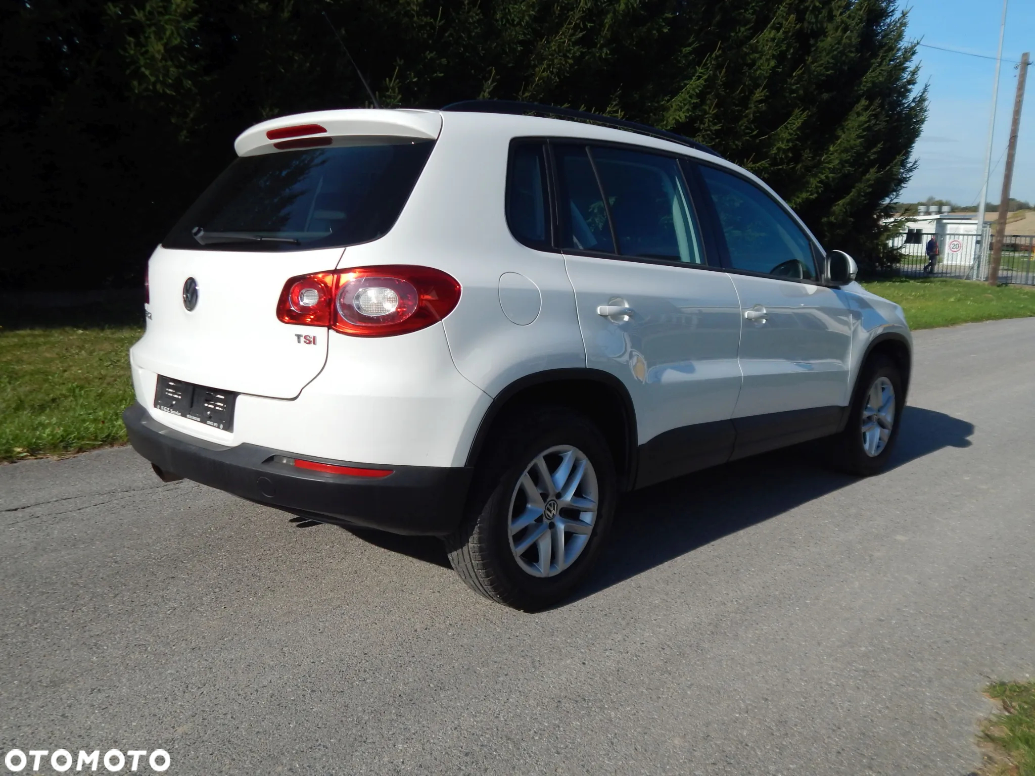 Volkswagen Tiguan 1.4 TSI BlueMot Sport&Style - 8