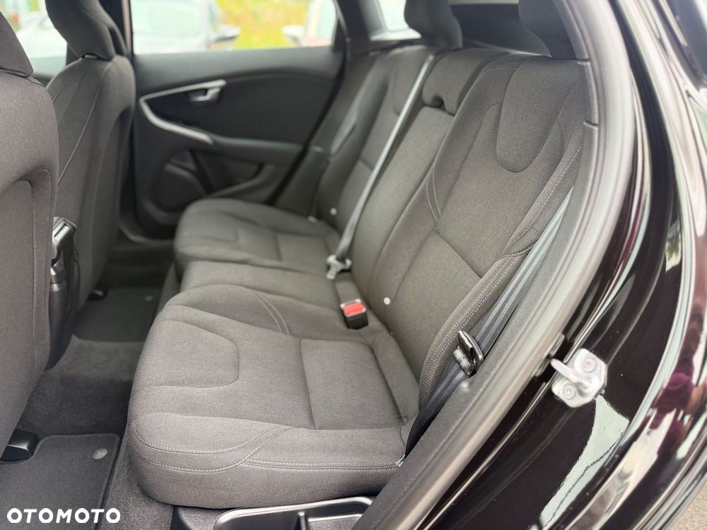 Volvo V40 - 27