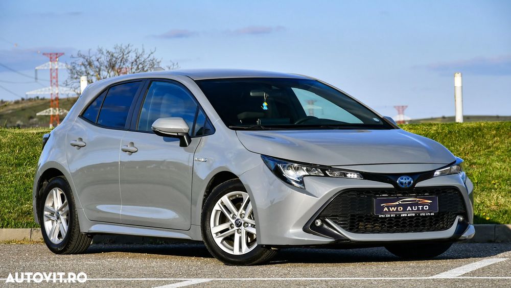 Toyota Corolla 1.8 HSD Dynamic - 3
