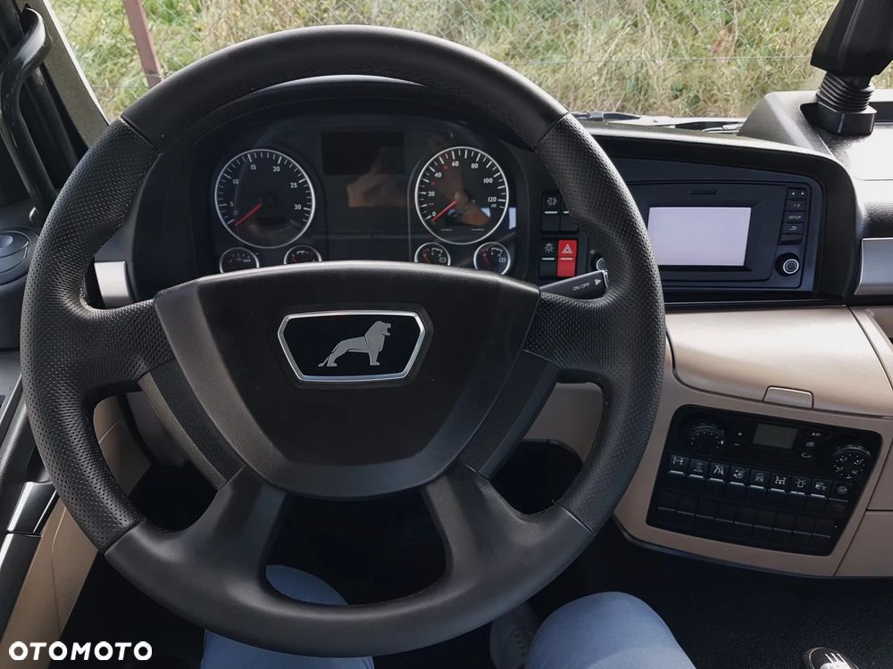 MAN TGL 12.220 HAKOWIEC 4x2 KLIMA - 34