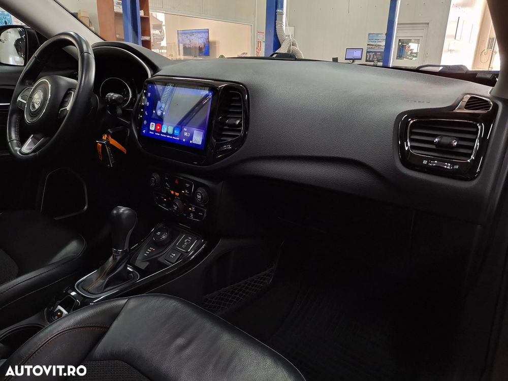 Jeep Compass 2.0 M-Jet 4x4 AT Limited - 27