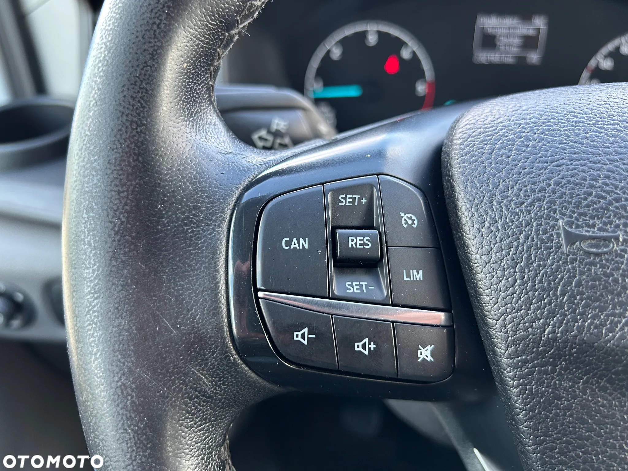 Ford TRANSIT - 16