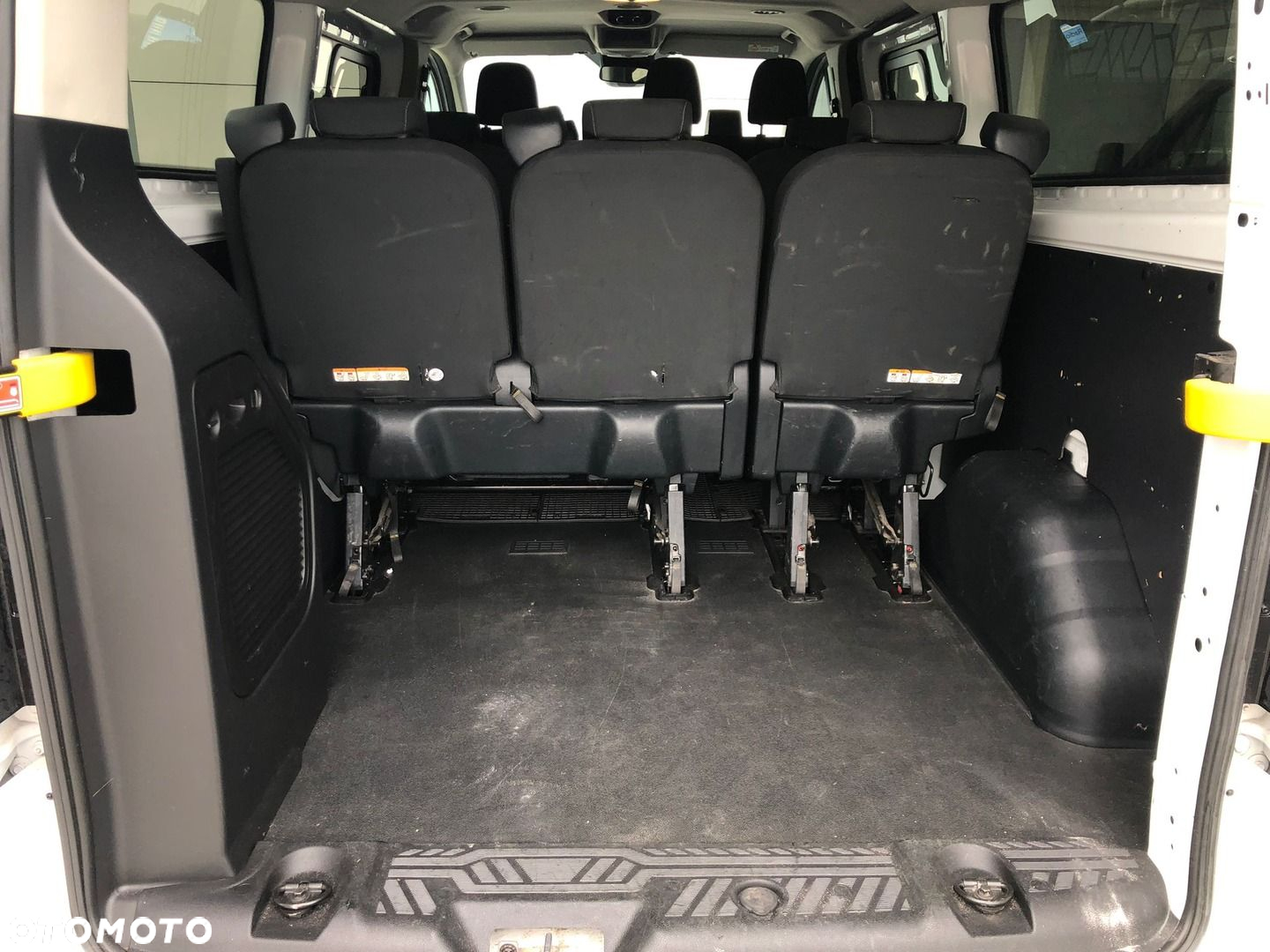 Ford Tourneo Custom 2.0 EcoBlue L2 Trend - 34