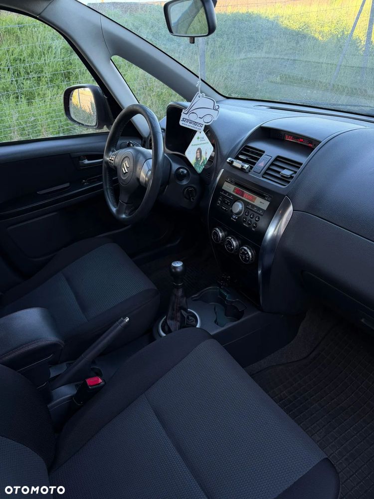 Suzuki SX4 1.6 GLX / Comfort - 16
