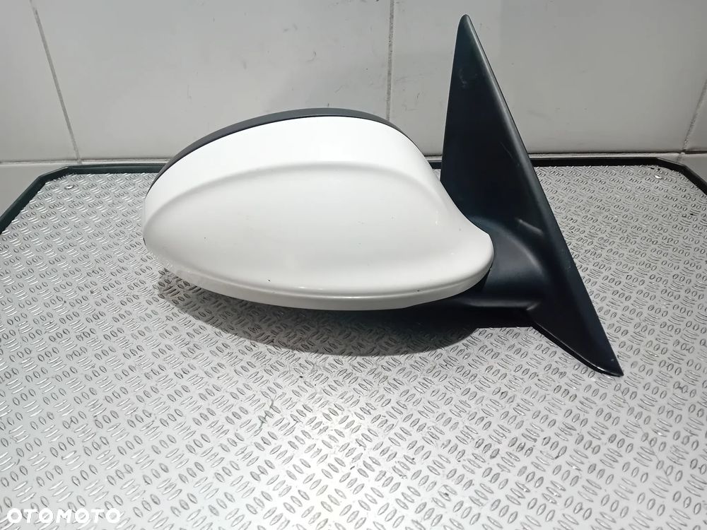 lusterko zewnętrzne prawy przód BMW E90 sedan 5-PIN 2008 zalane lusterko - 2