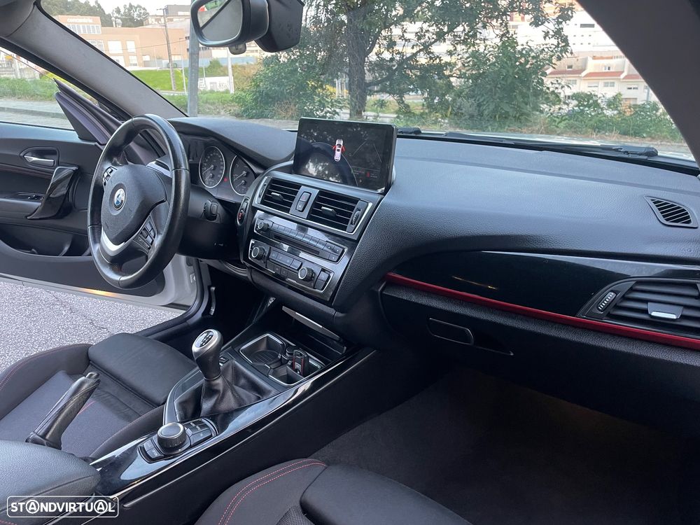 BMW 116 d Line Sport Shadow - 22