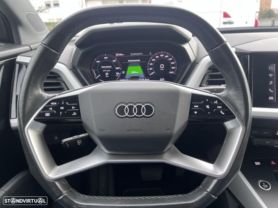 Audi Q4 Sportback e-tron 40 82 kWH — fotografia 30
