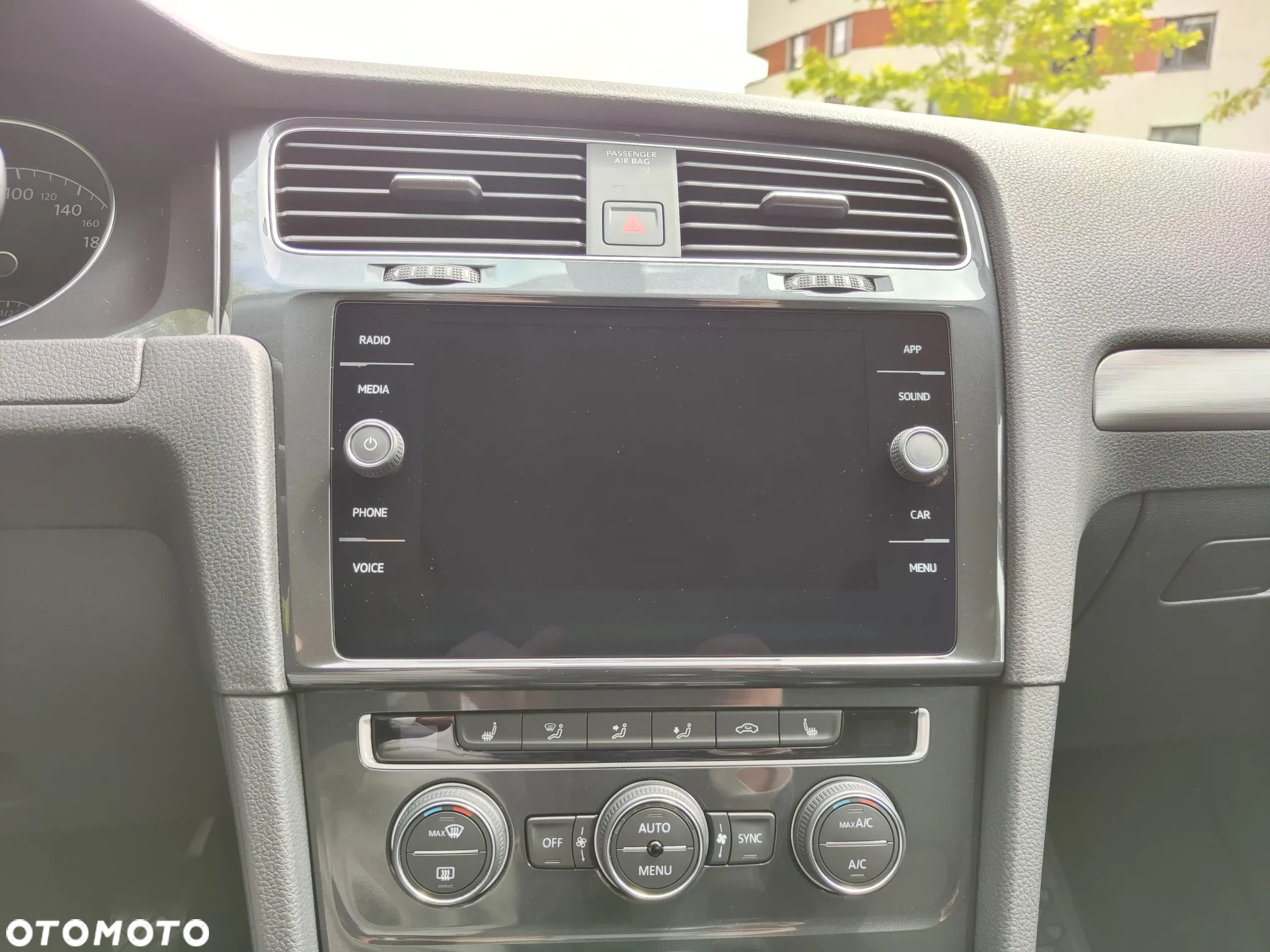 Volkswagen Golf VII 1.5 TSI BMT Comfortline - 14