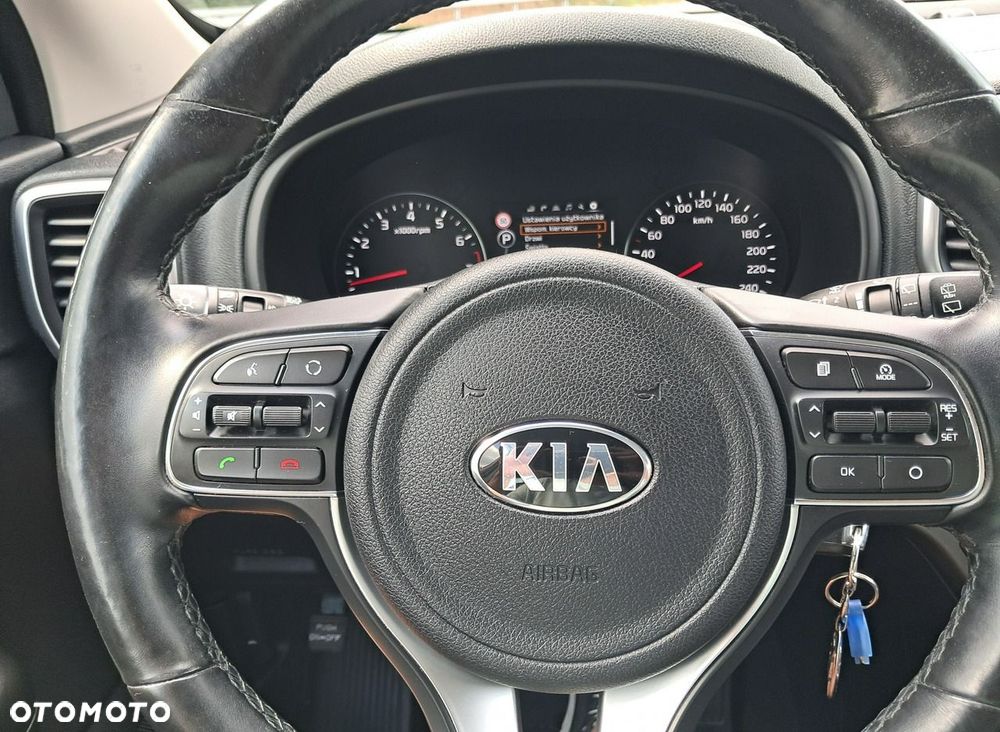 Kia Sportage - 17