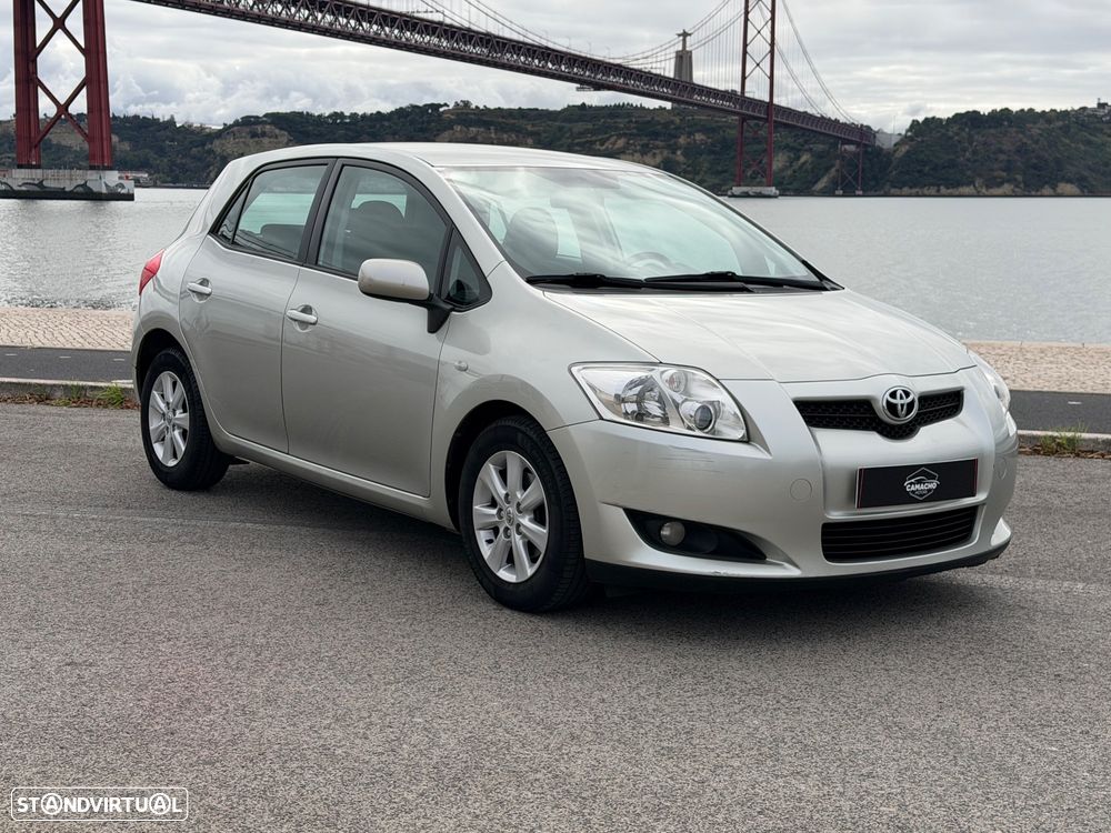 Toyota Auris 1.4 D-4D Comfort - 25