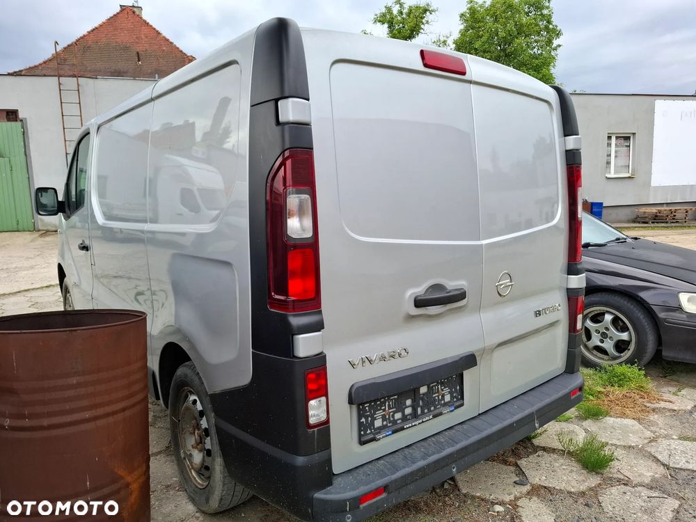 Opel Vivaro - 6