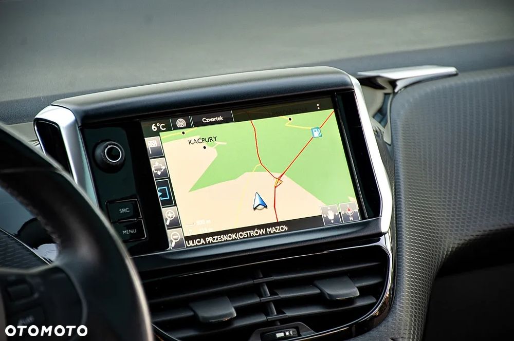 Peugeot 2008 BlueHDi FAP 120 STOP & START Business-Line - 32