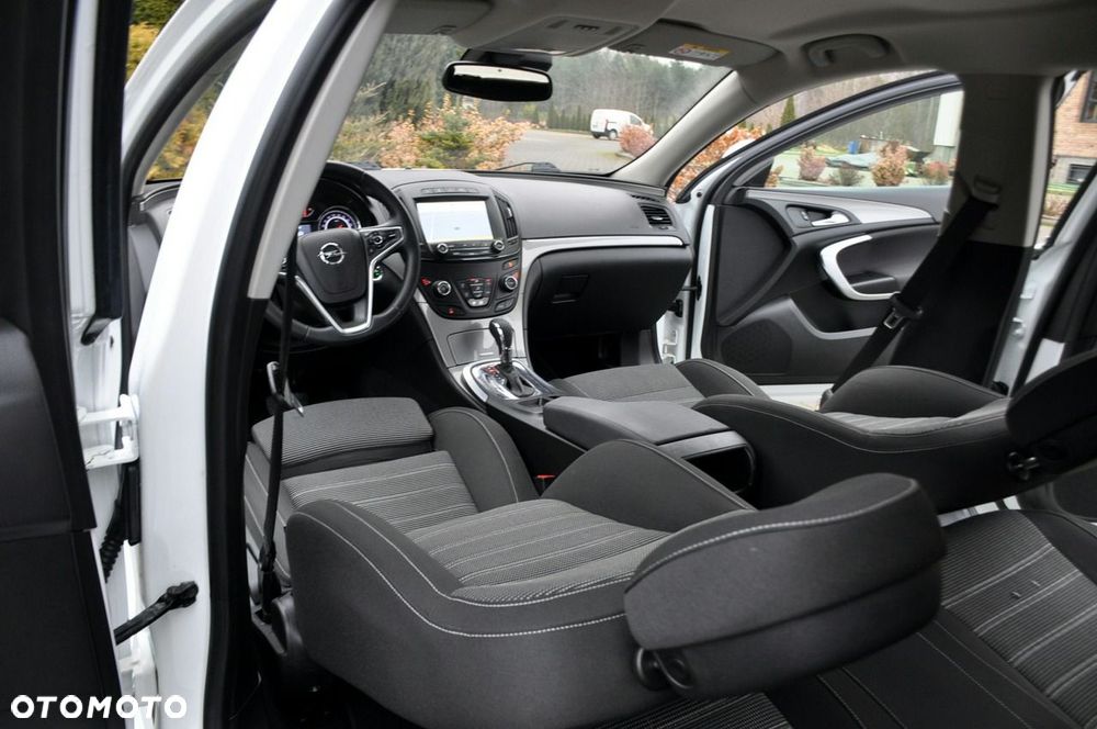 Opel Insignia - 27