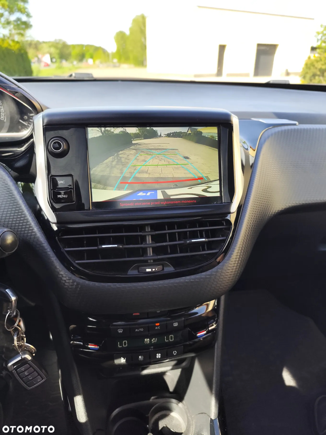 Peugeot 2008 - 15