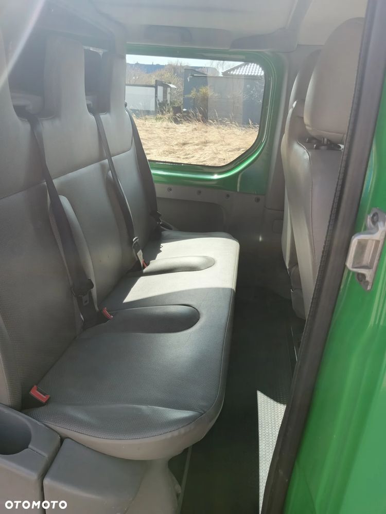 Renault TRAFIC - 6