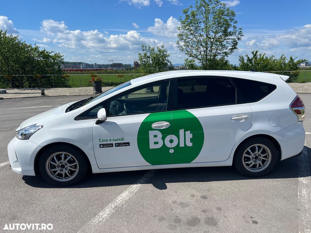 Toyota Prius+ - 5