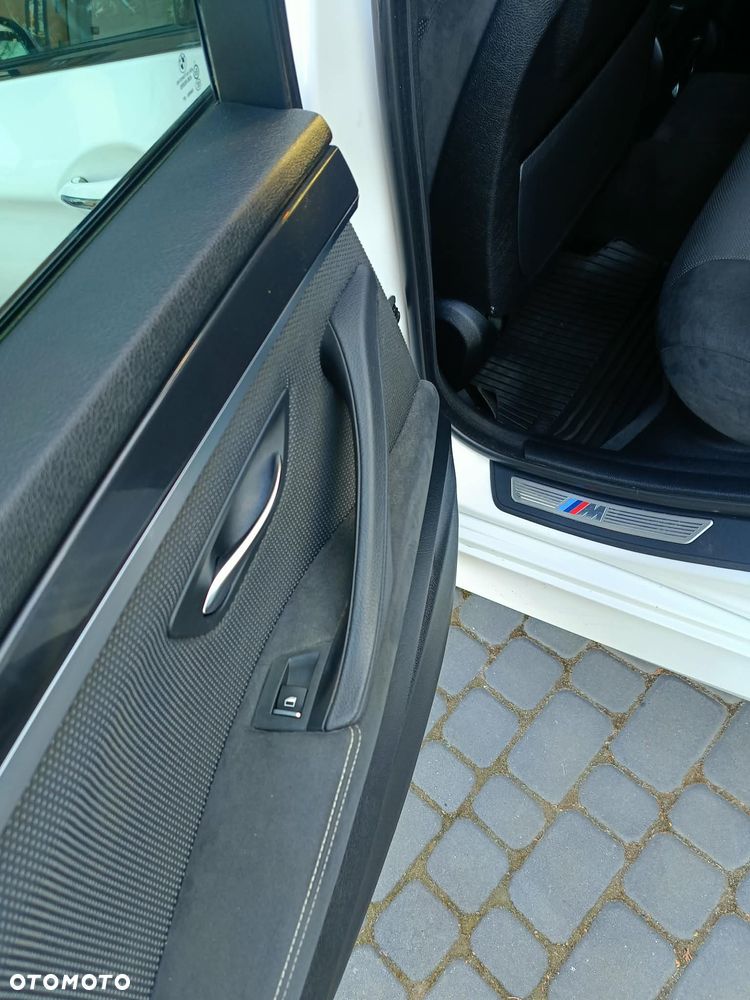 BMW Seria 5 520d xDrive M Sport sport - 25