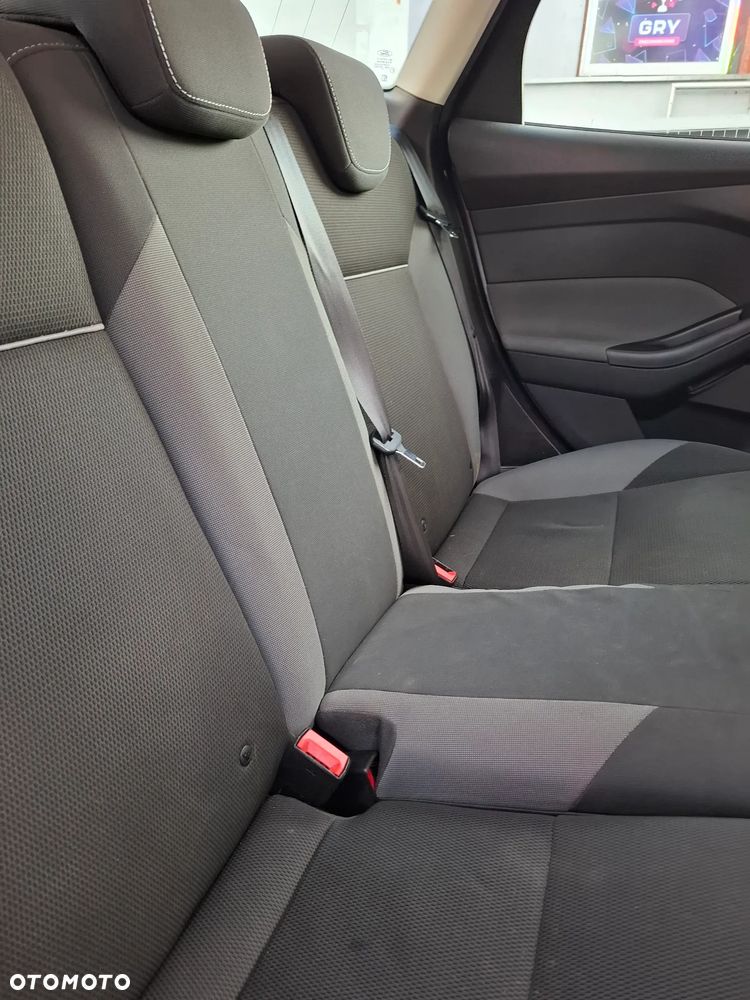 Ford Focus - 18