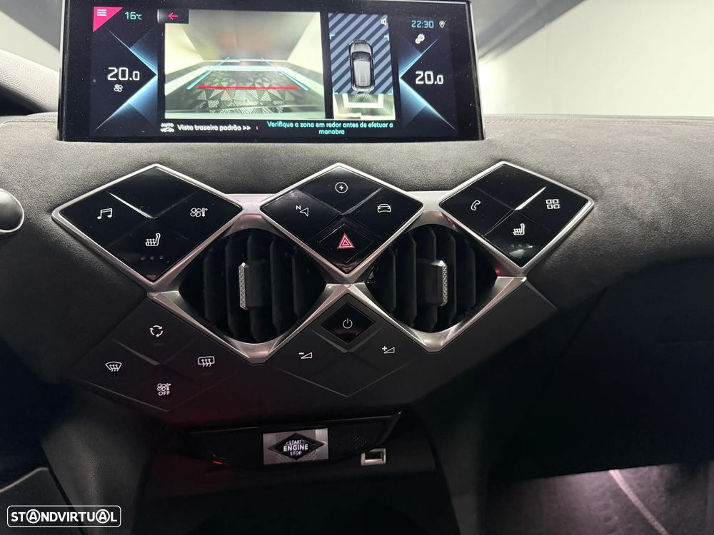 DS DS3 Crossback E-TENSE PERFORMANCE LINE + - 19