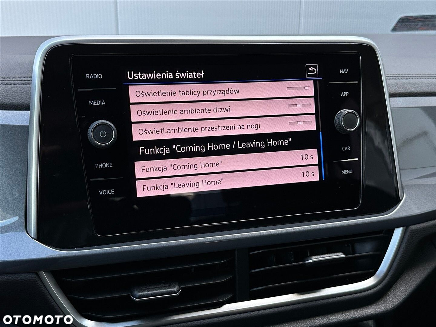 Volkswagen T-Roc 1.5 TSI Style DSG - 26