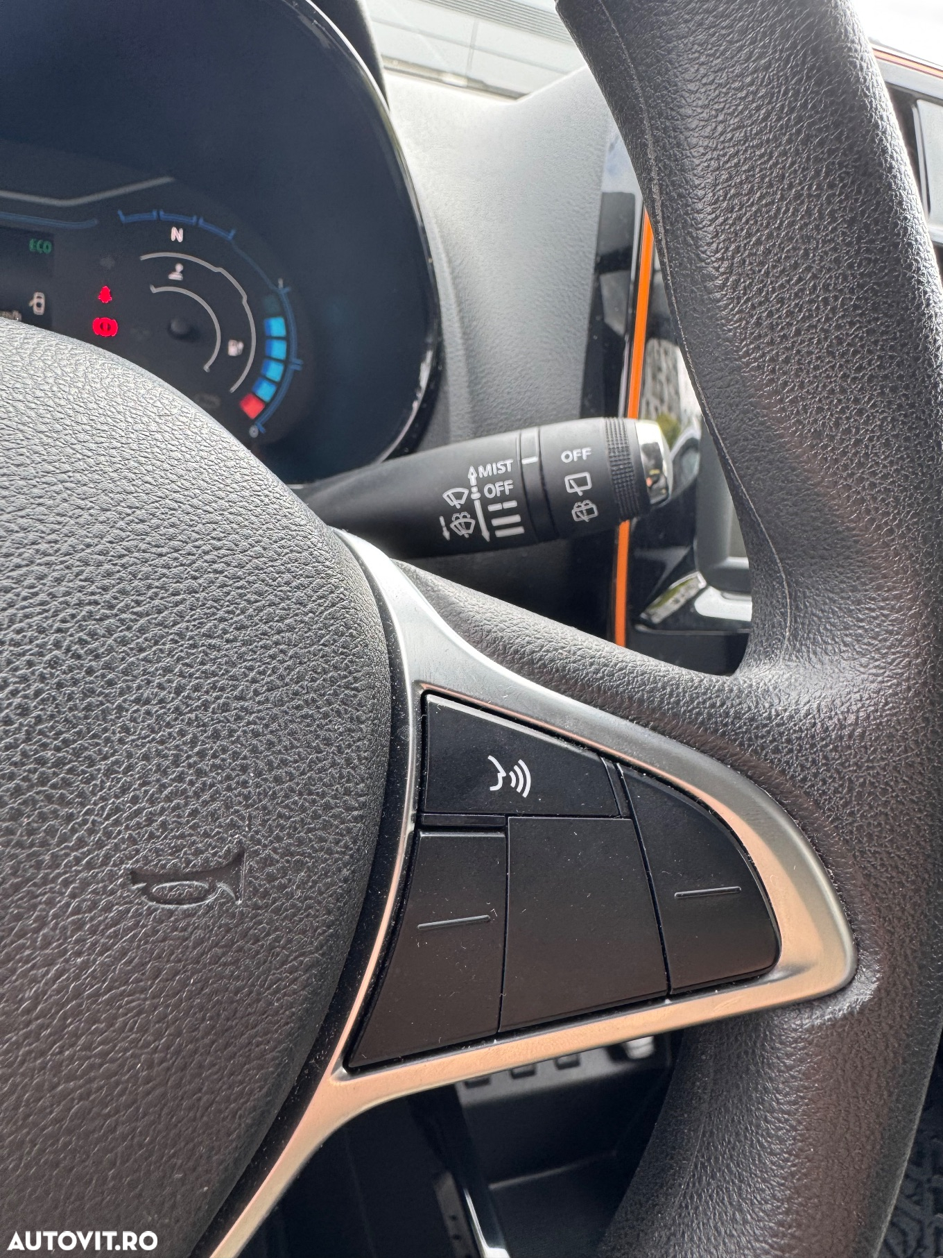 Dacia Spring Essential - 23