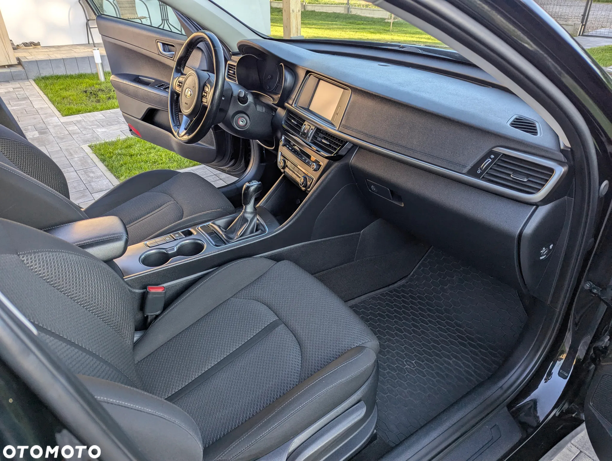 Kia Optima 1.7 CRDI M - 16