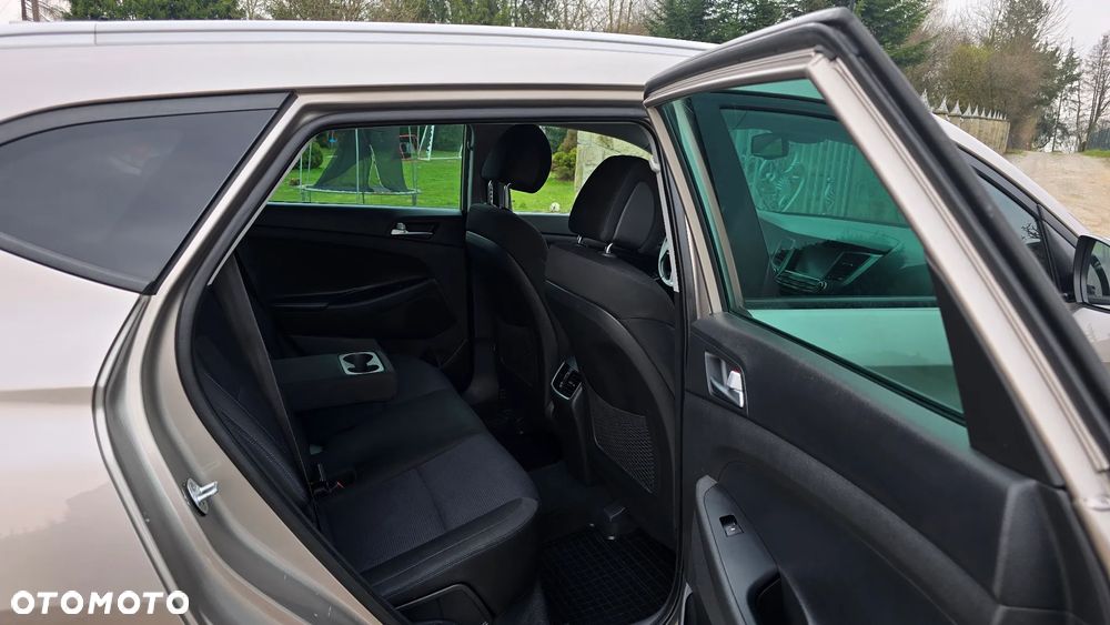 Hyundai Tucson 1.6 GDi 2WD Select - 21