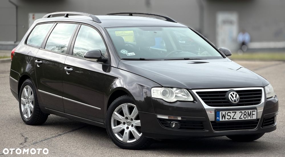 Volkswagen Passat 2.0 TDI DSG Comfortline - 1