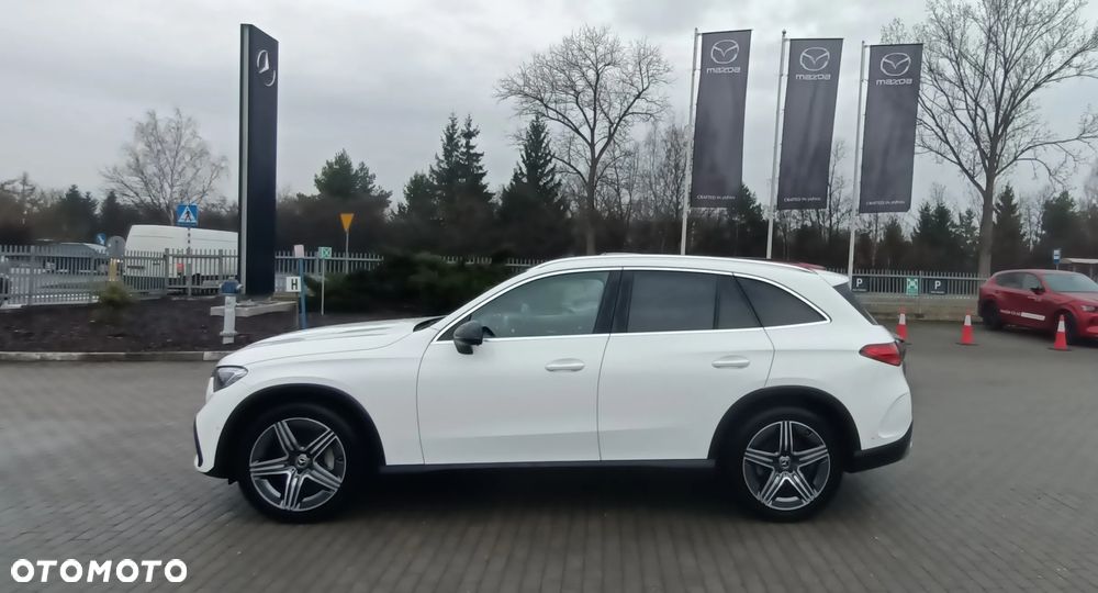 Mercedes-Benz GLC - 4