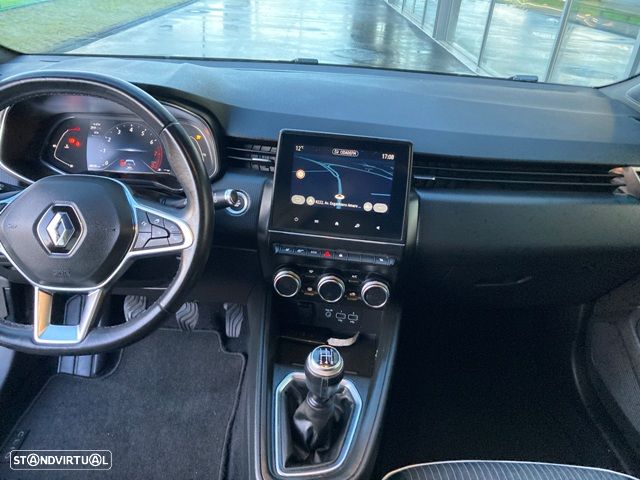 Renault Clio TCe 90 EVOLUTION - 20