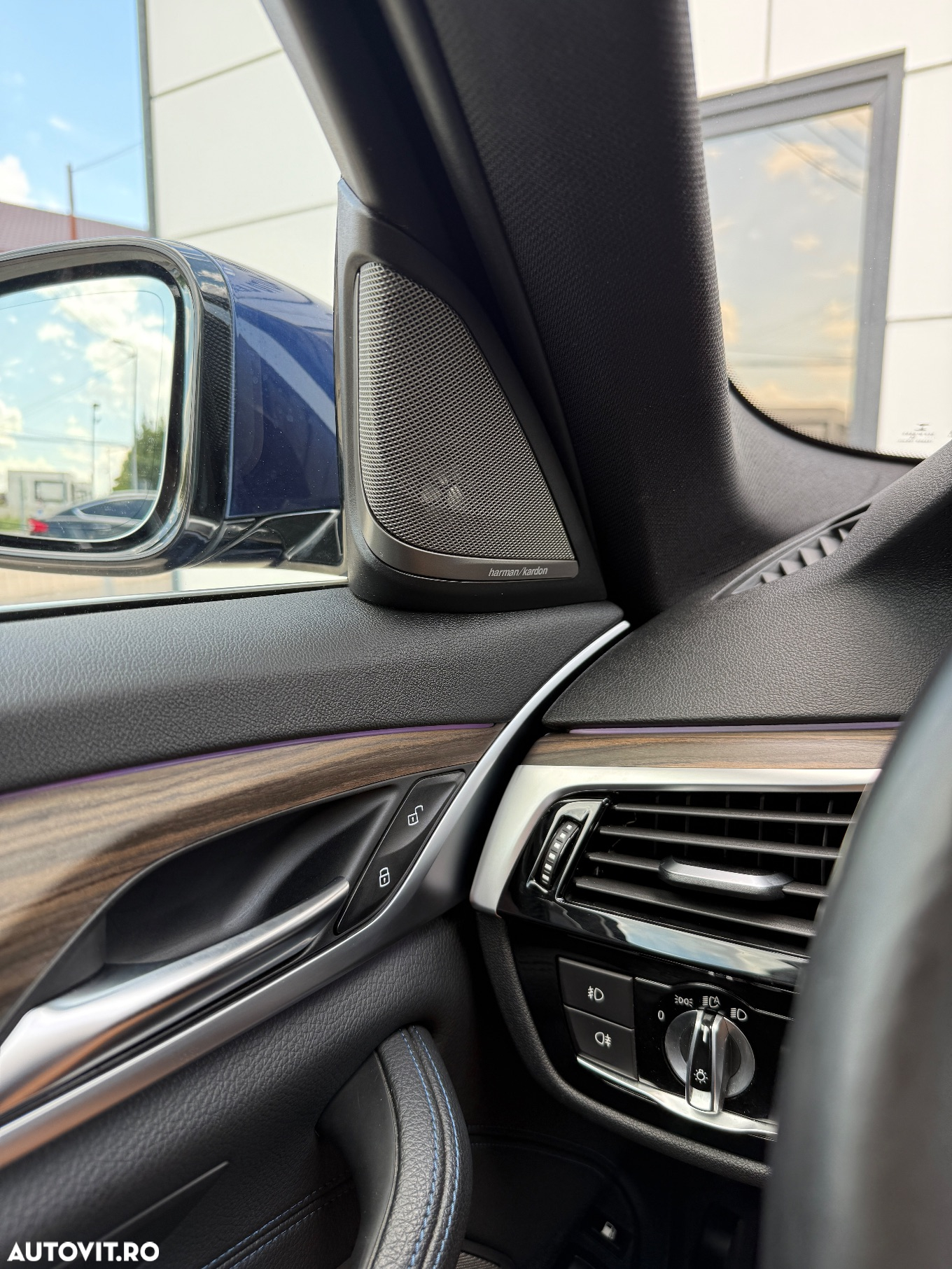 BMW Seria 5 530e Aut. M Sport Edition - 22