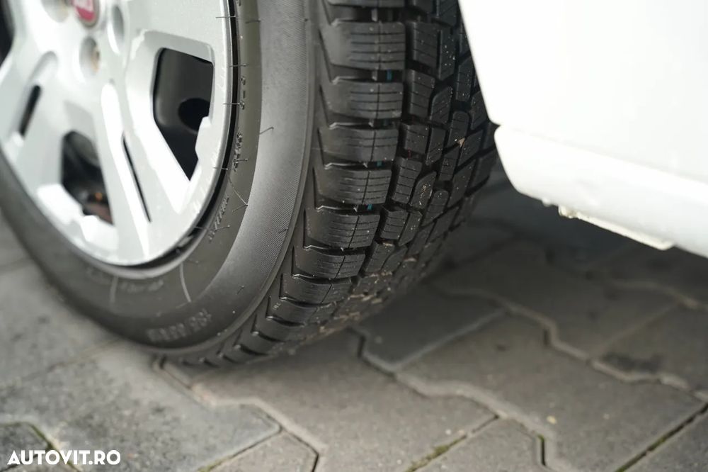Fiat DOBLO / FURGON FRIGORIFIC / THERMO KING B-100 / SISTEM DOUBLE DECK / IMPORT / - 17