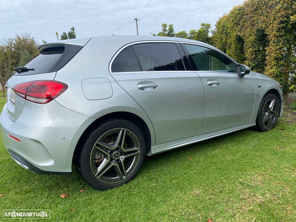 Mercedes-Benz A 250 e AMG Line - 10