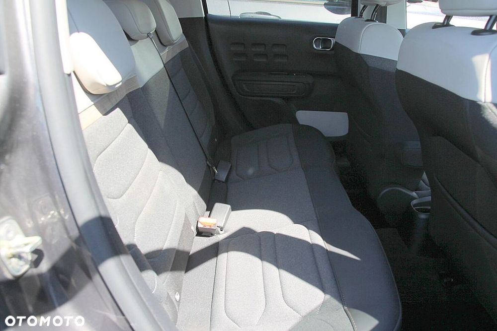 Citroën C3 1.2 PureTech Max EAT6 - 36